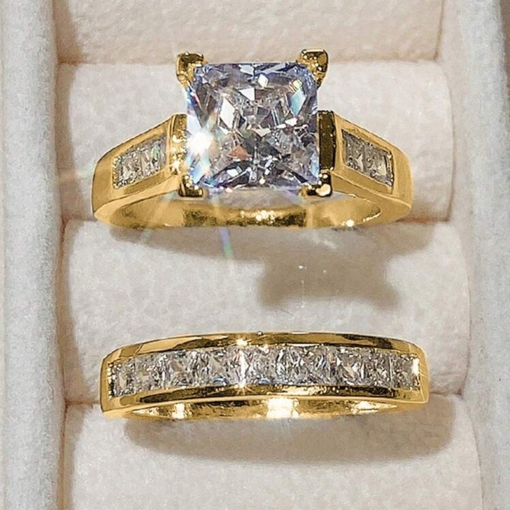 DENKAYS SILVER FLOWER RING